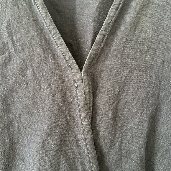 Young Fabulous and Broke YFB Morgan Romper French Navy Shorts Linen Playsuit Sm - Picture 8 of 13